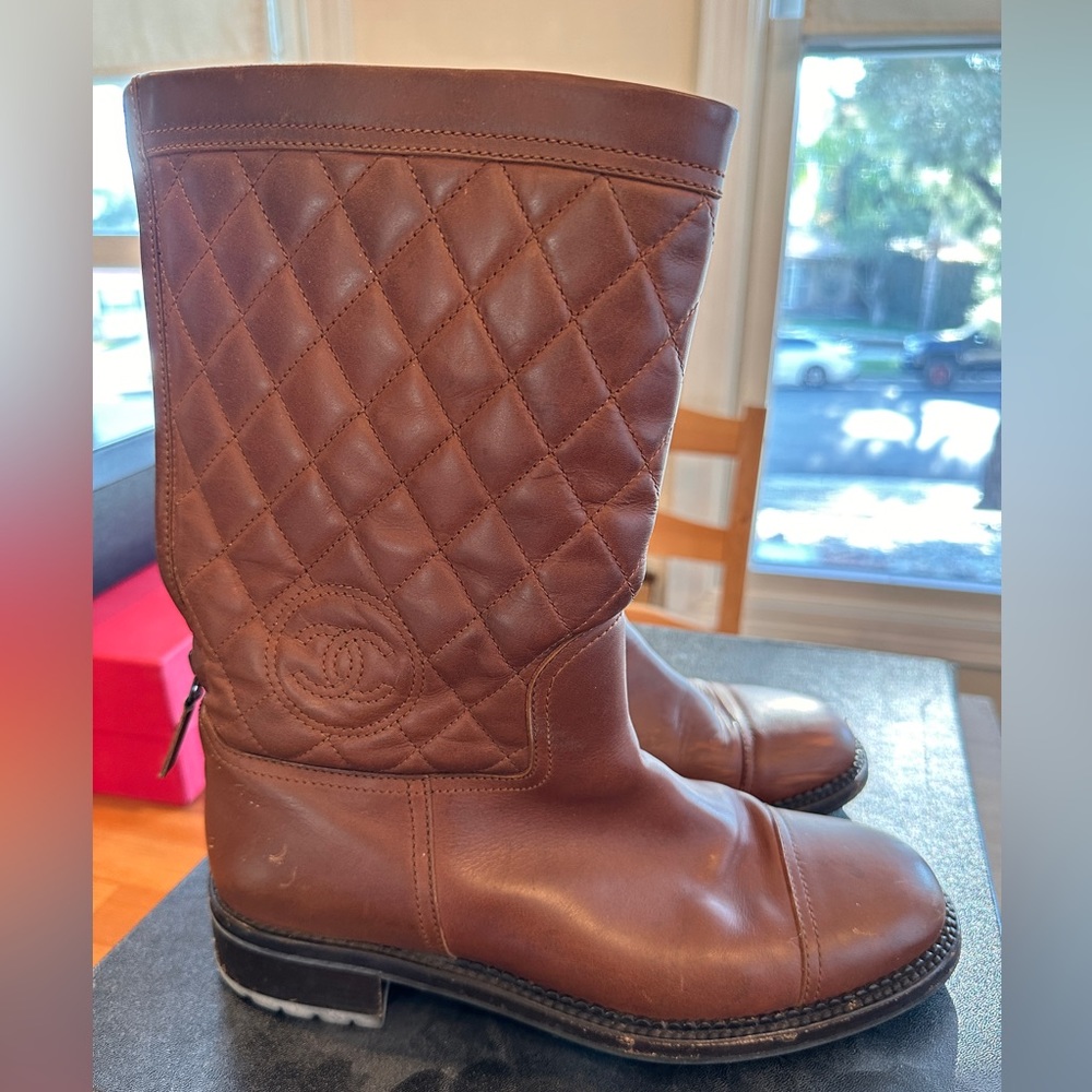 Chanel mid calf brown quilted boot